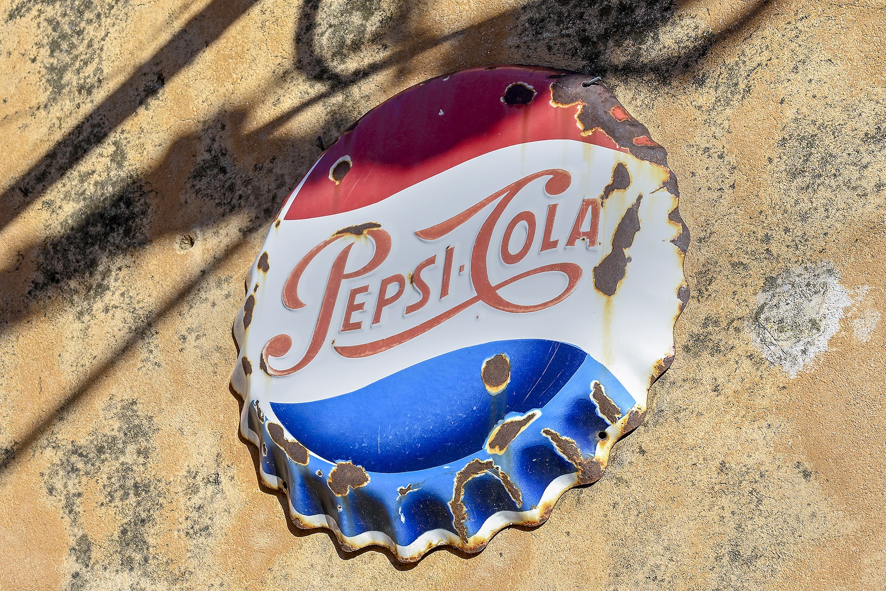 cafe-parisien-arta-pepsi-cola